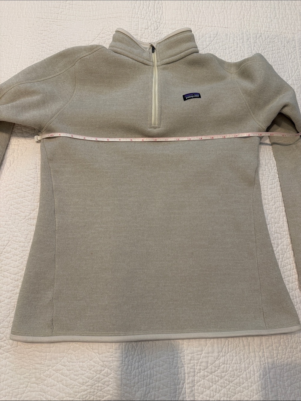 Patagonia Women's Cream 1/4-Zip Sweater Size L - Picture 5 of 8